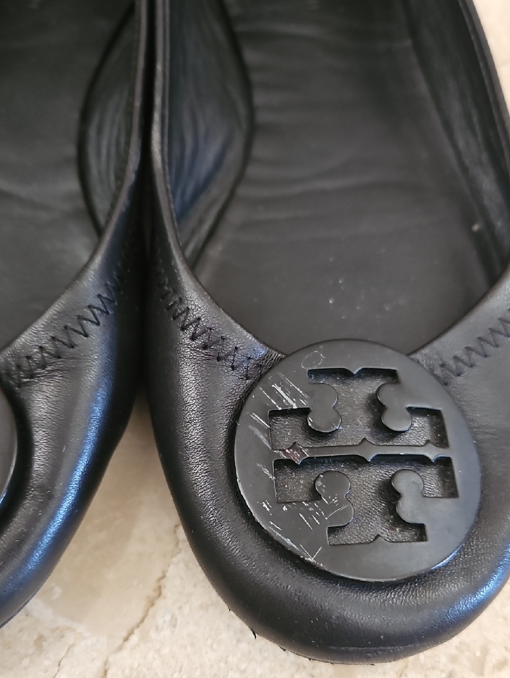 Tory Burch Leather Women's Ballet Flats with Logo Medallion - Picture 6 of 16